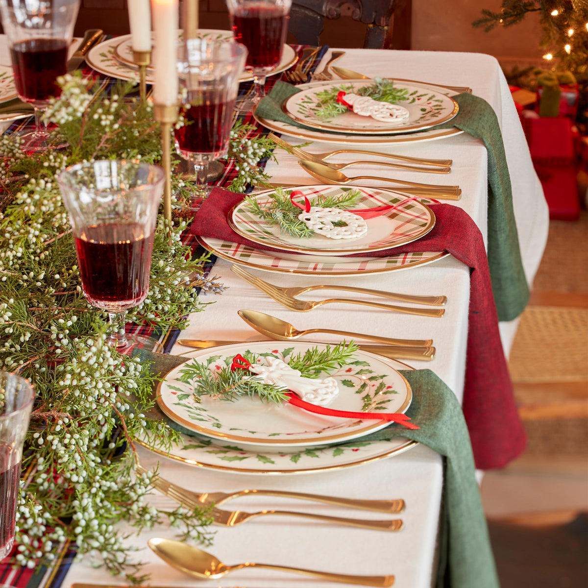 Holiday Dinner Plates, Set of 6