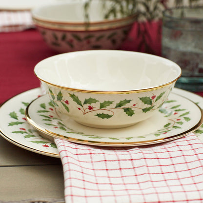 Holiday 12-Piece Plate & Bowl Set