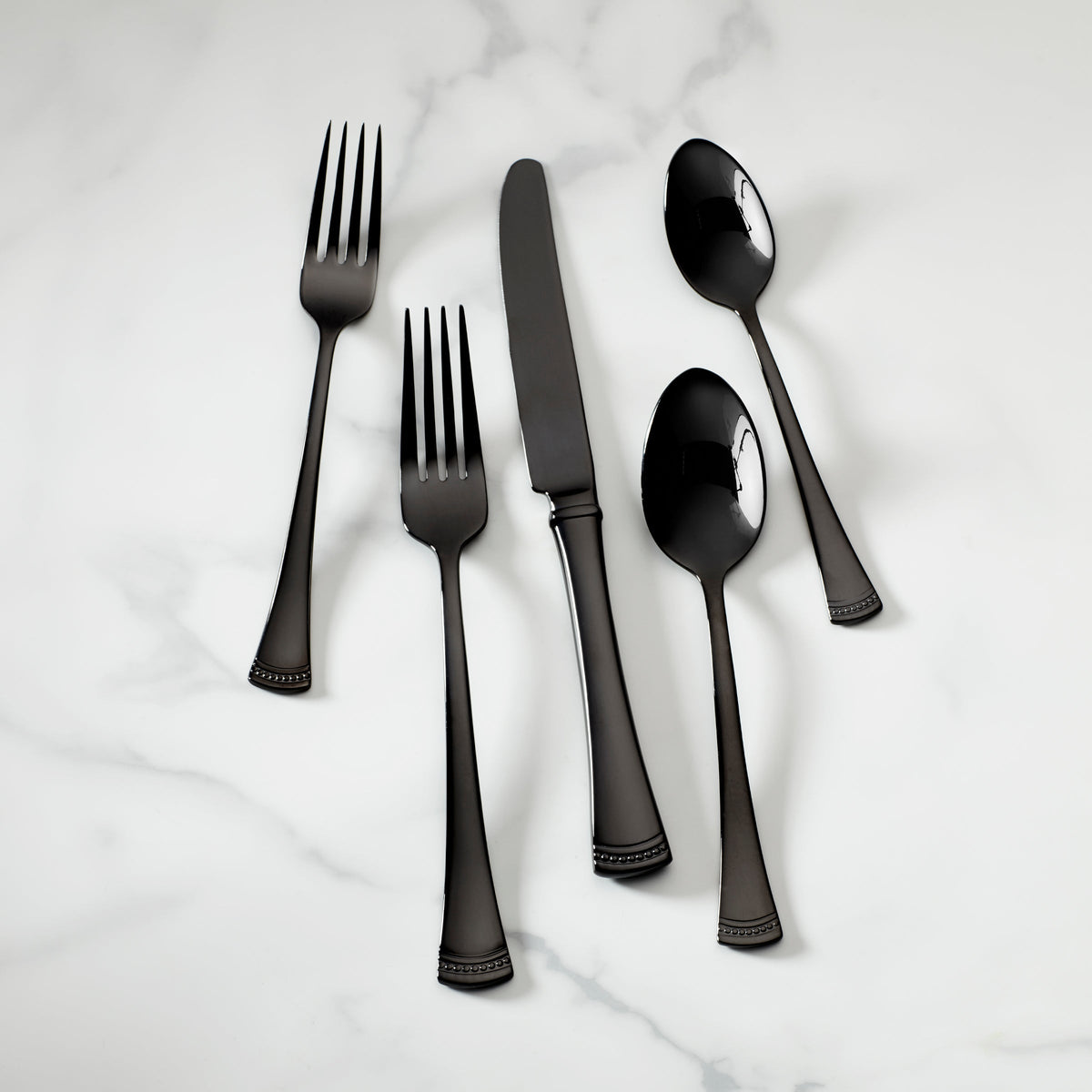 Portola Black Mirror 20-Piece Flatware Set