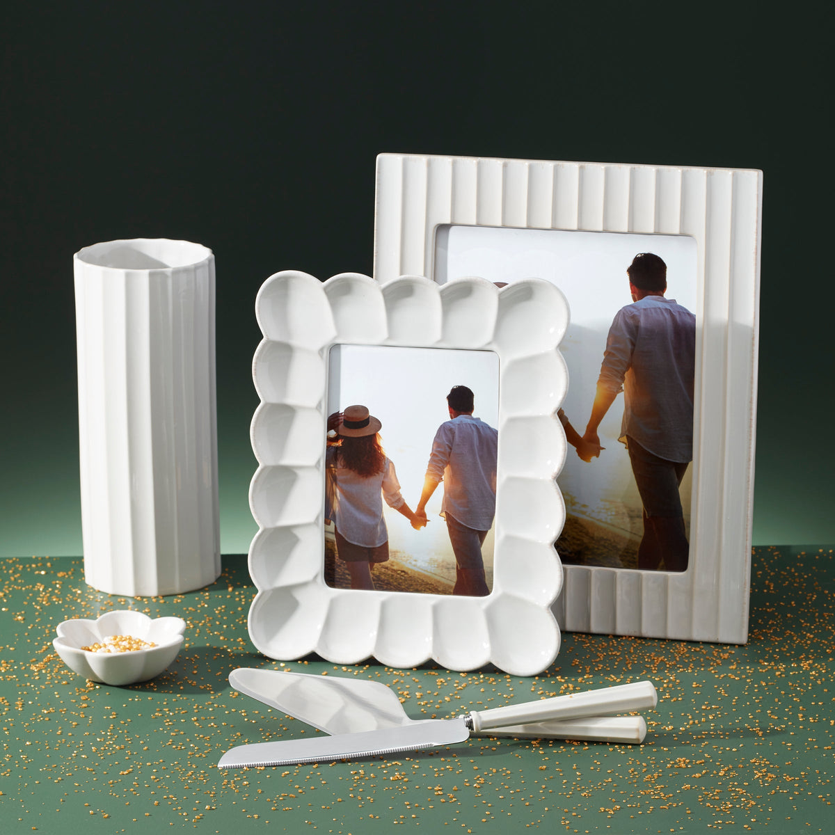 French Perle Scallop White Cylinder Vase
