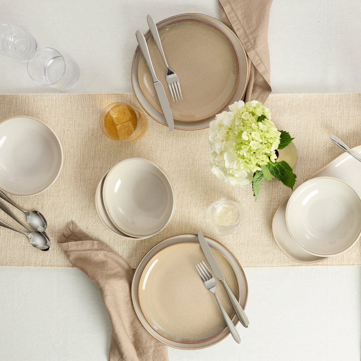 Organic Shades Oatmeal 18-Piece Dinnerware Set