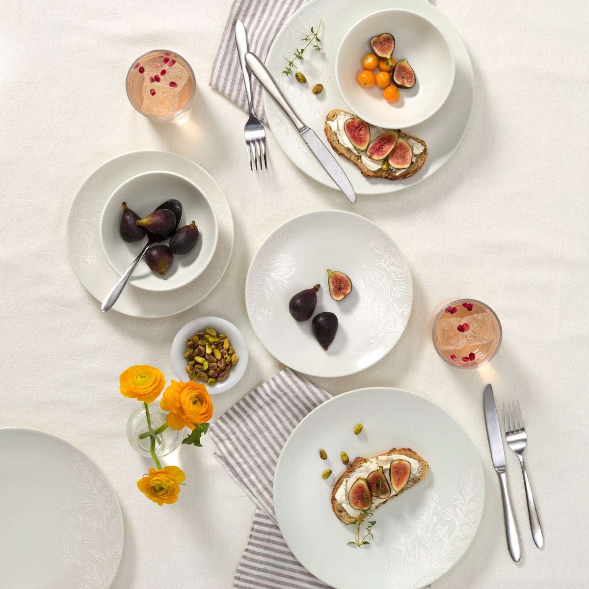 Roseto White 12-Piece Dinnerware Set