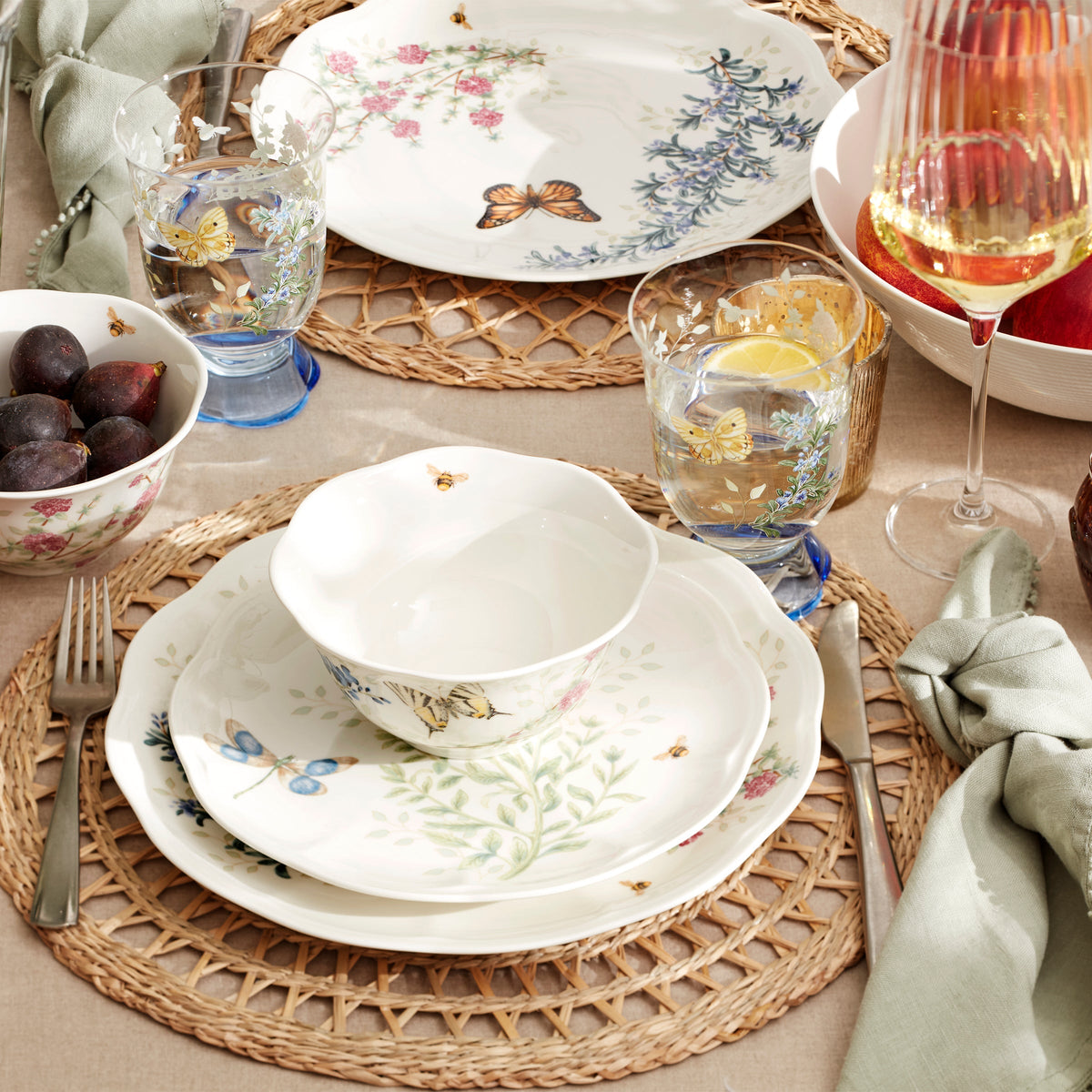 Butterfly Meadow Herbs 12-Piece Dinnerware Set