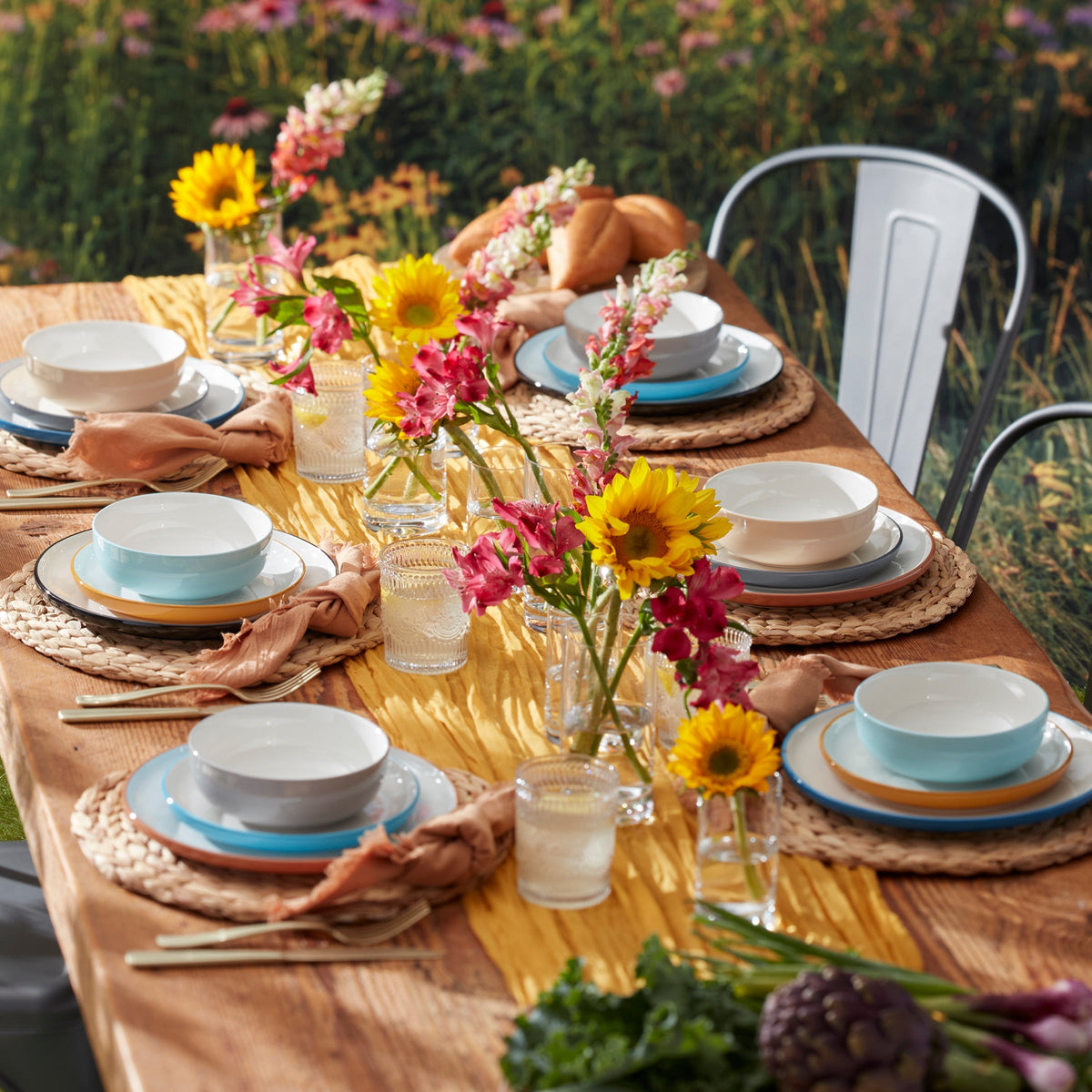 24 Seven Colors Pumice 12-Piece Dinnerware Set